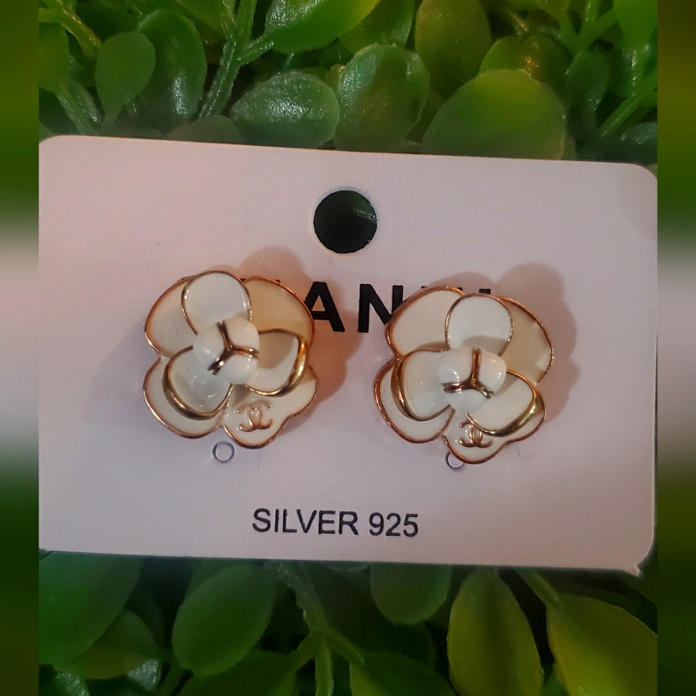 Gold and White Flower Earrings